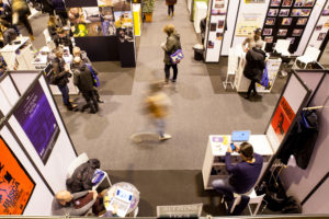 SILVIA LIZARDO | Vista aérea del estand chileno en el Mercado del Filme Corto del festival de Clermont-Ferrand