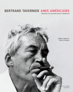 ARCHIVE | Couverture du libre <em>Amis américains</em>, de Bertrand Tavernier, avec une image de John Huston au tournage de <em>La Nuit de l'iguane</em> de 1964