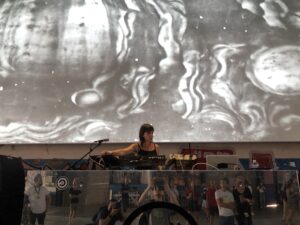 VICENÇ BATALLA | La lyonnaise Tryphème, lors de son live sur la scène 360º