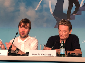 VICENÇ BATALLA | Le cinéaste Albert Serra et l'acteur Benoît Magimel, lors de la conférence de presse du Festival de Cannes pour Pacifiction