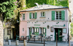 COOKHEURE | La cèlebre Maison Rose de Montmartre en l'actualitat, pintada d'aquest color per Germaine Gargallo