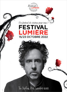 ARCHIVE | L'affiche du festival Lumière 2022, avec le prix d'honneur à Tim Burton, que l'on pouvait voir en octobre dans toutes les rues de Lyon