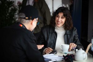 MARCO BARADA | La directora Elena Martín Gimeno, durant l'entrevista per parlar de la seva pel·lícula <em>Creatura</em> a la Quinzena de Cineastes, que també protagonitza